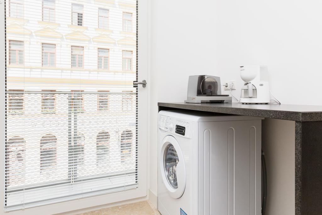 Rafael Kaiser - Paros Apartment - Contactless 24H Check-In Βιέννη Δωμάτιο φωτογραφία
